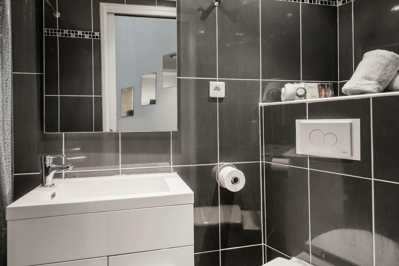 Luckey Homes - Rue De Clery Paris France