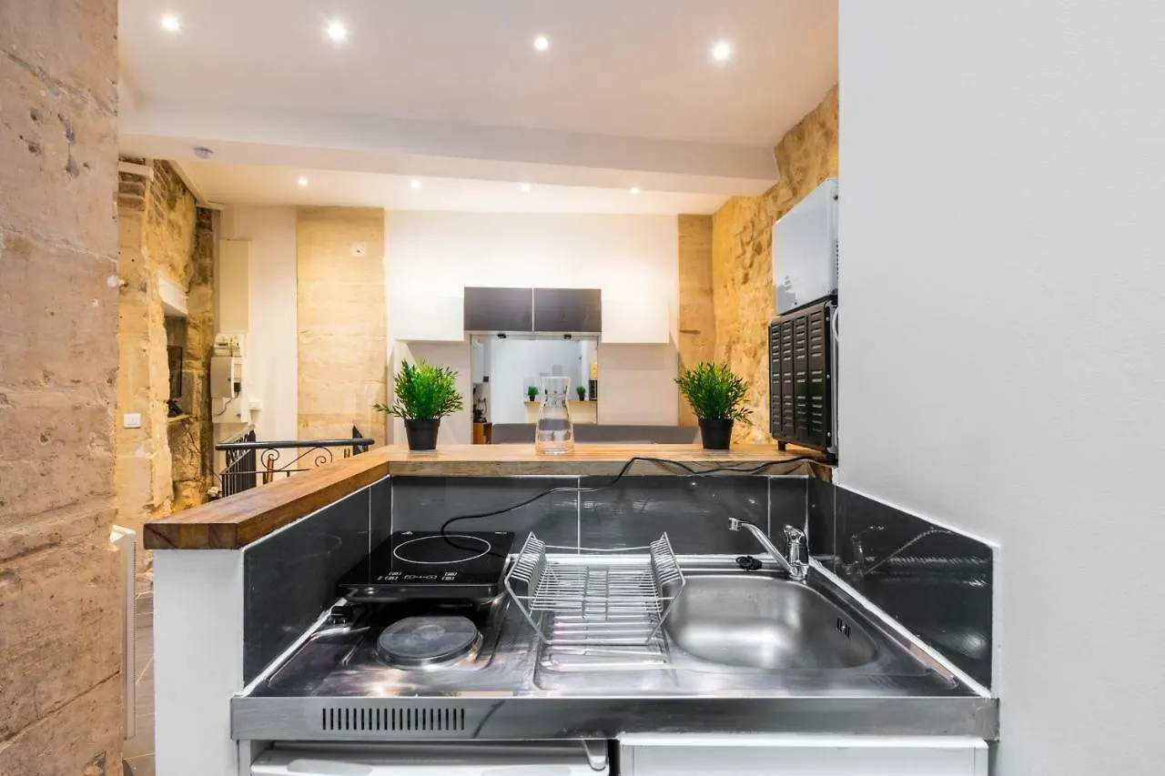 Apartment Luckey Homes - Rue De Clery Paris France