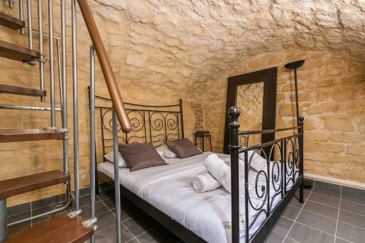 Luckey Homes - Rue De Clery Paris 0*,  France